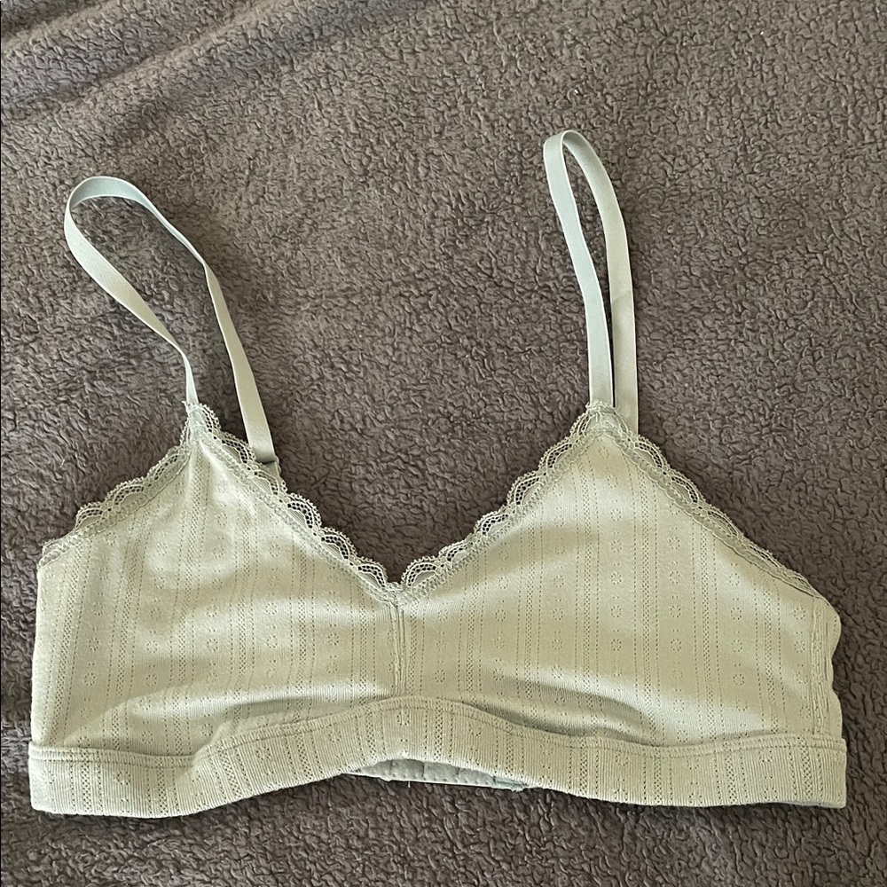 Elegant Mint Green Lace Trim Bralette